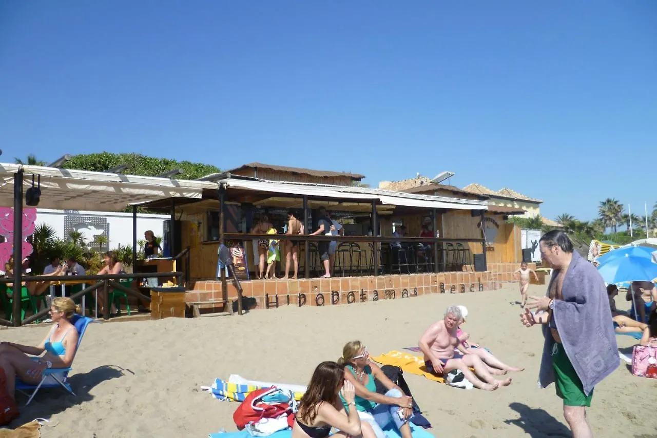 20945 - Great Apartment Very Near Beach 마르베야 0*,  스페인